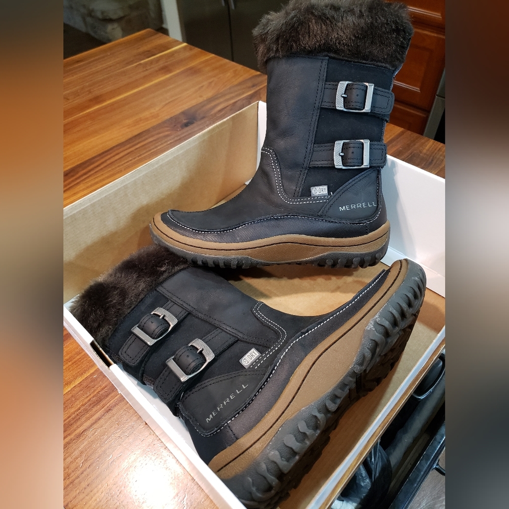 Merrell Performance Fleece Boots - image 1